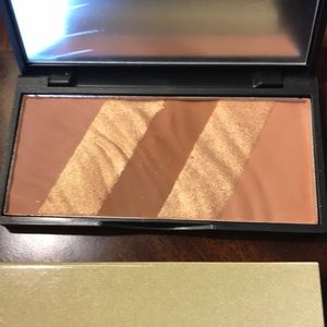 Beaute Basics Bronze Essentials palette